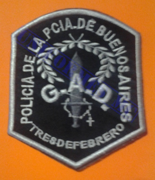 ESCUDO G. A. D. TRES DE FEBRERO